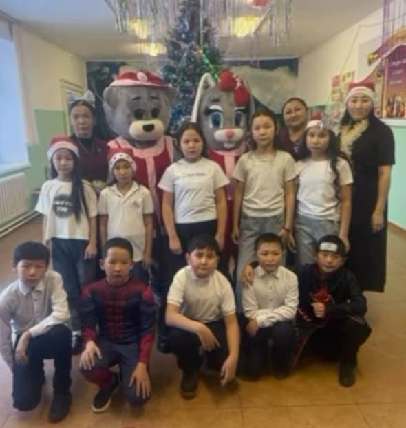 5-6 сынып оқушылары үшін көңілді де әсерлі Жаңа жылдық кеш ұйымдастырылды