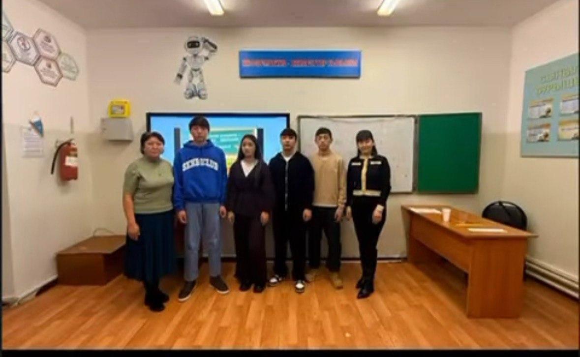 СТУДЕНТТЕР МЕН ОҚУШЫЛАР КЕЗДЕСУІ